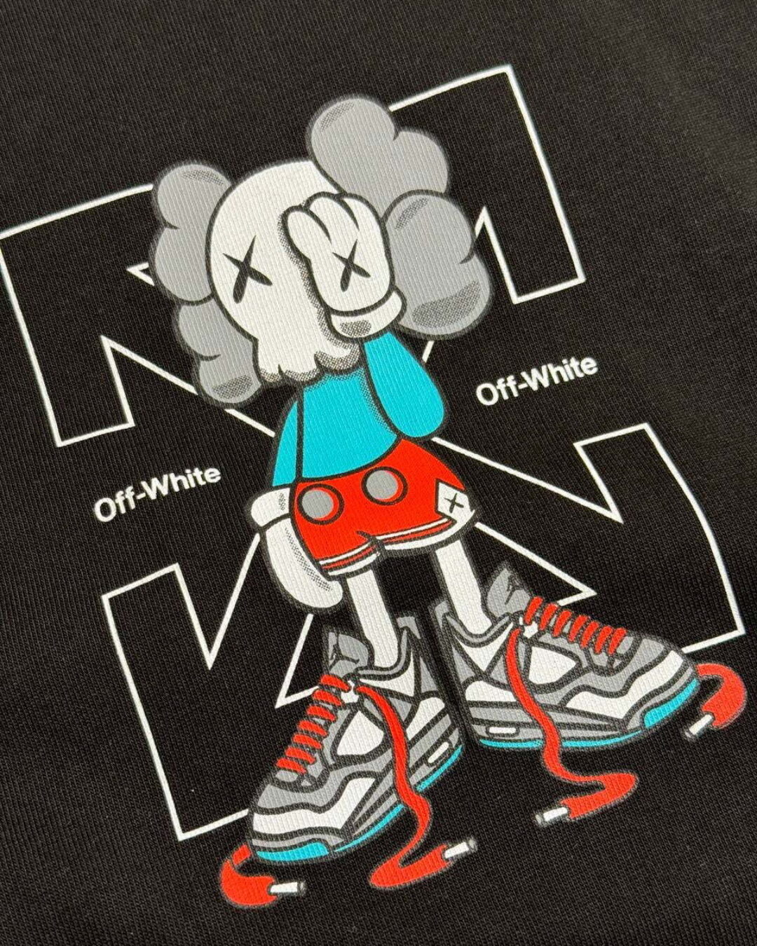 Футболка Off White x Kaws — изображение 4