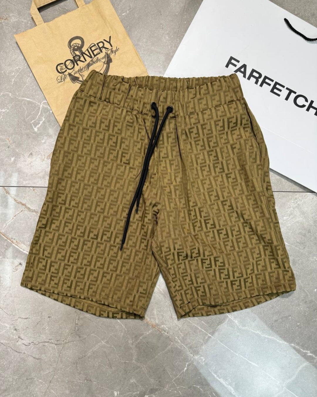 Костюм Fendi — изображение 4