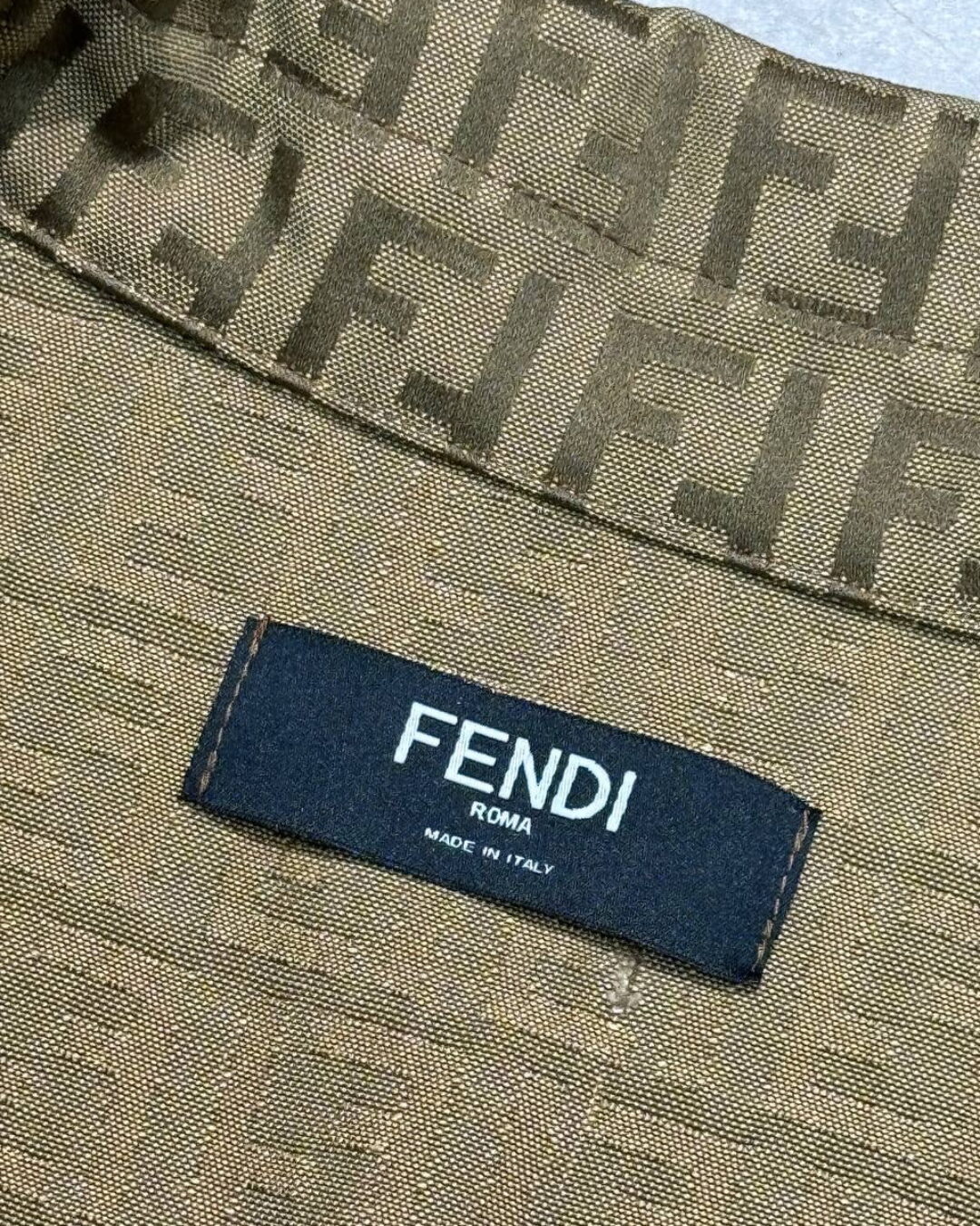 Костюм Fendi — изображение 9