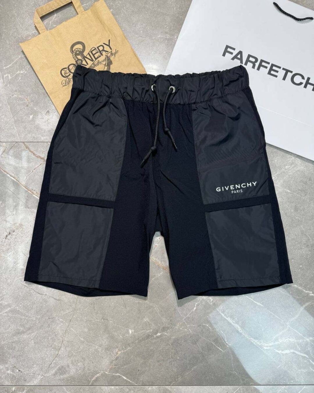 Костюм Givenchy — изображение 4