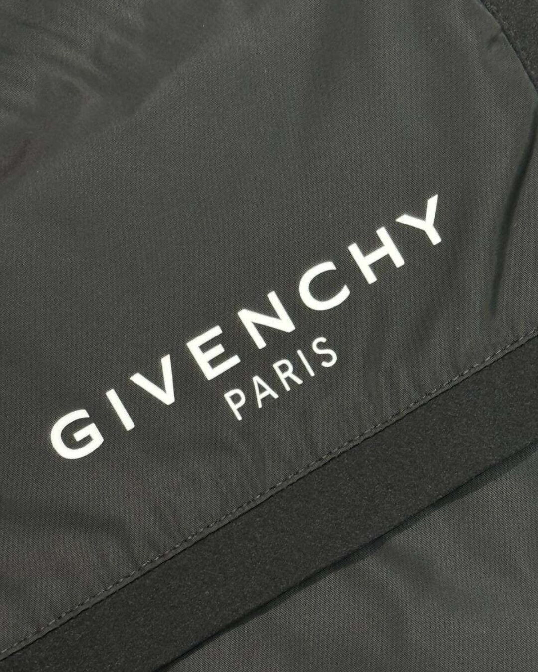 Костюм Givenchy — изображение 6