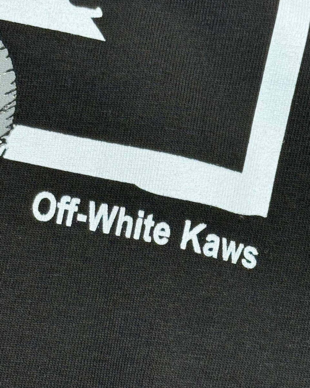 Футболка Off White x Kaws — изображение 7