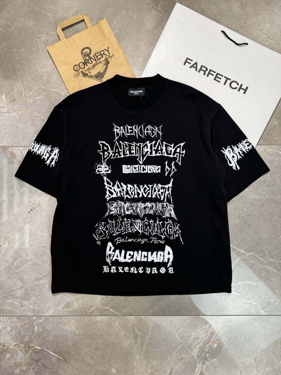 Футболка Balenciaga — фото 1