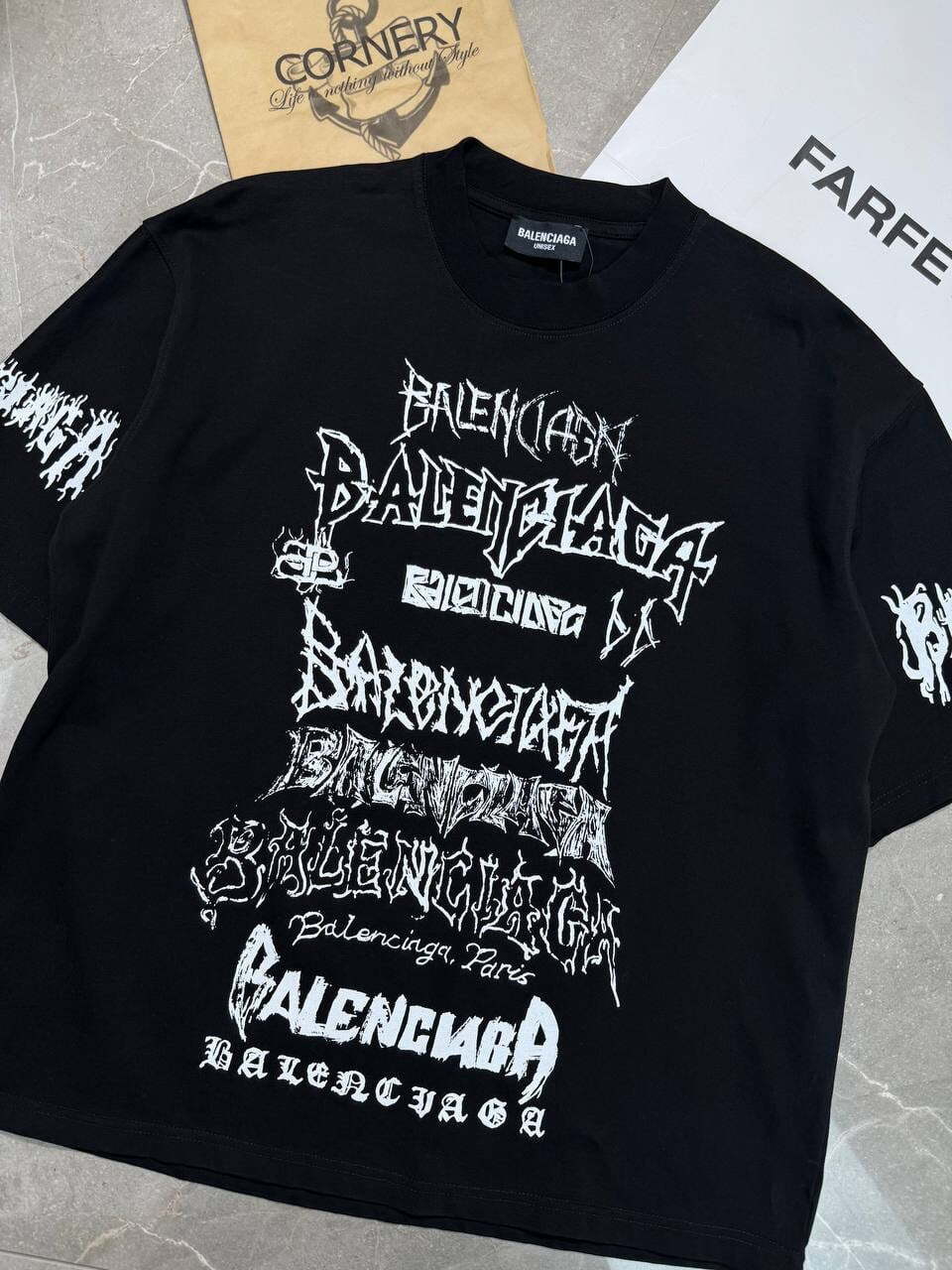 Футболка Balenciaga — фото 4