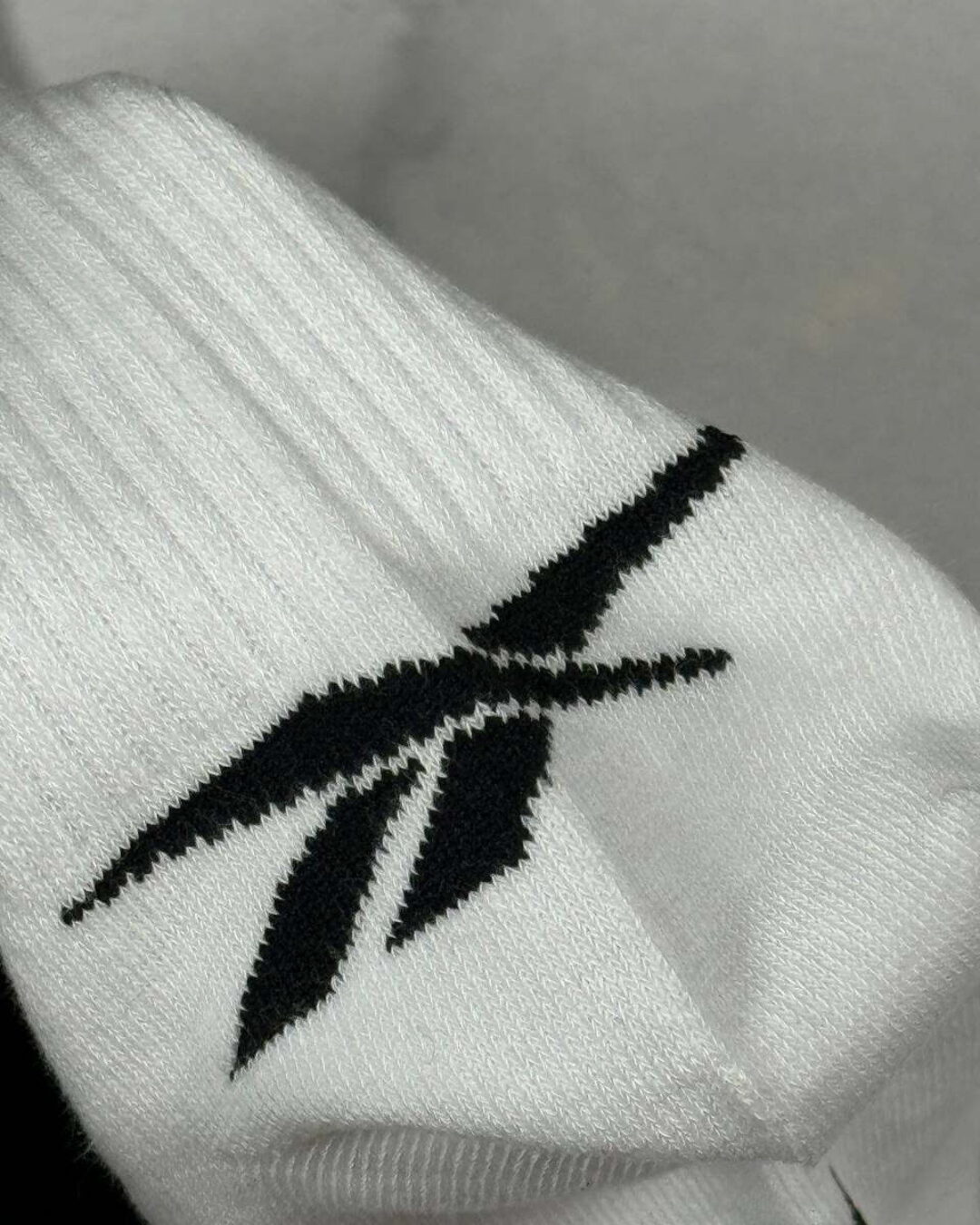 Носки Vetements X Reebok — изображение 6