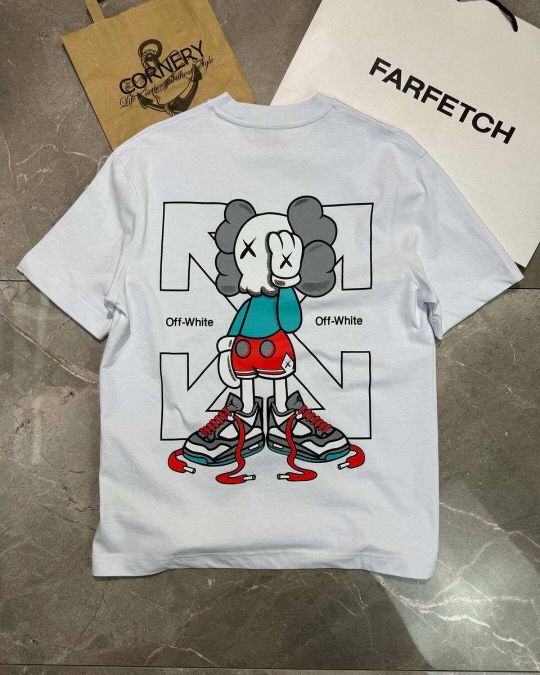 Футболка Off White x Kaws — изображение 2