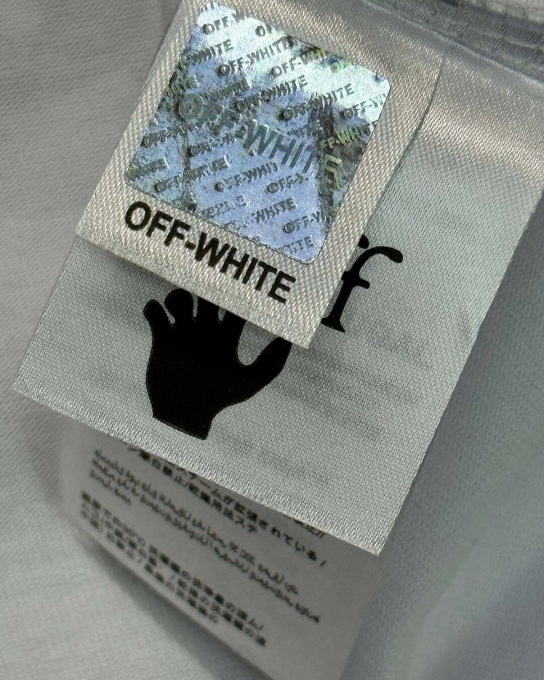 Футболка Off White x Kaws — изображение 7