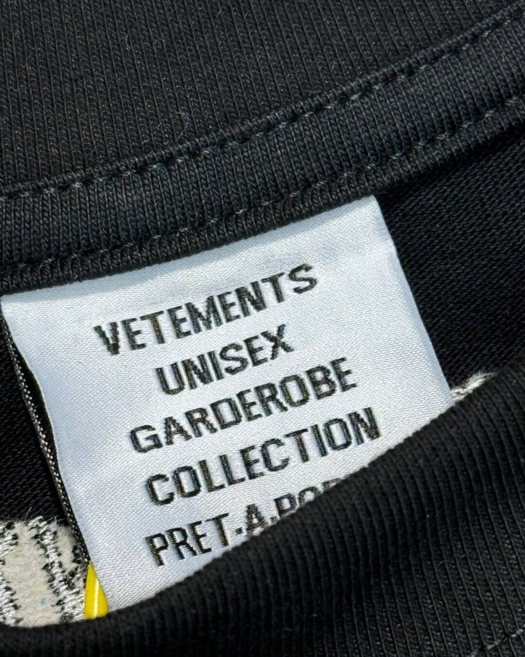 Футболка Vetements My Name Is — изображение 8