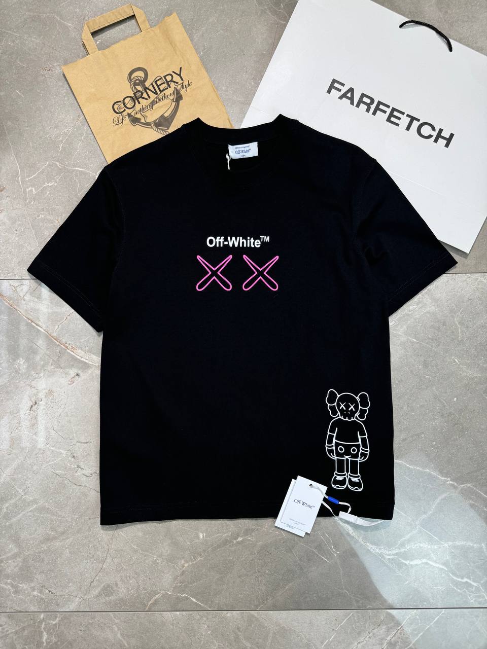 Футболка Off White x Kaws