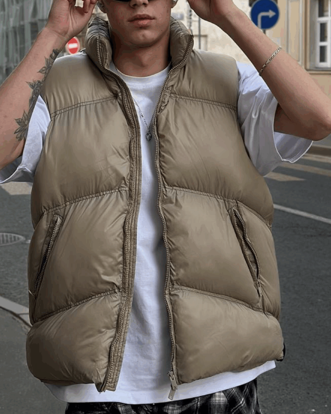 Жилет Represent — изображение 3