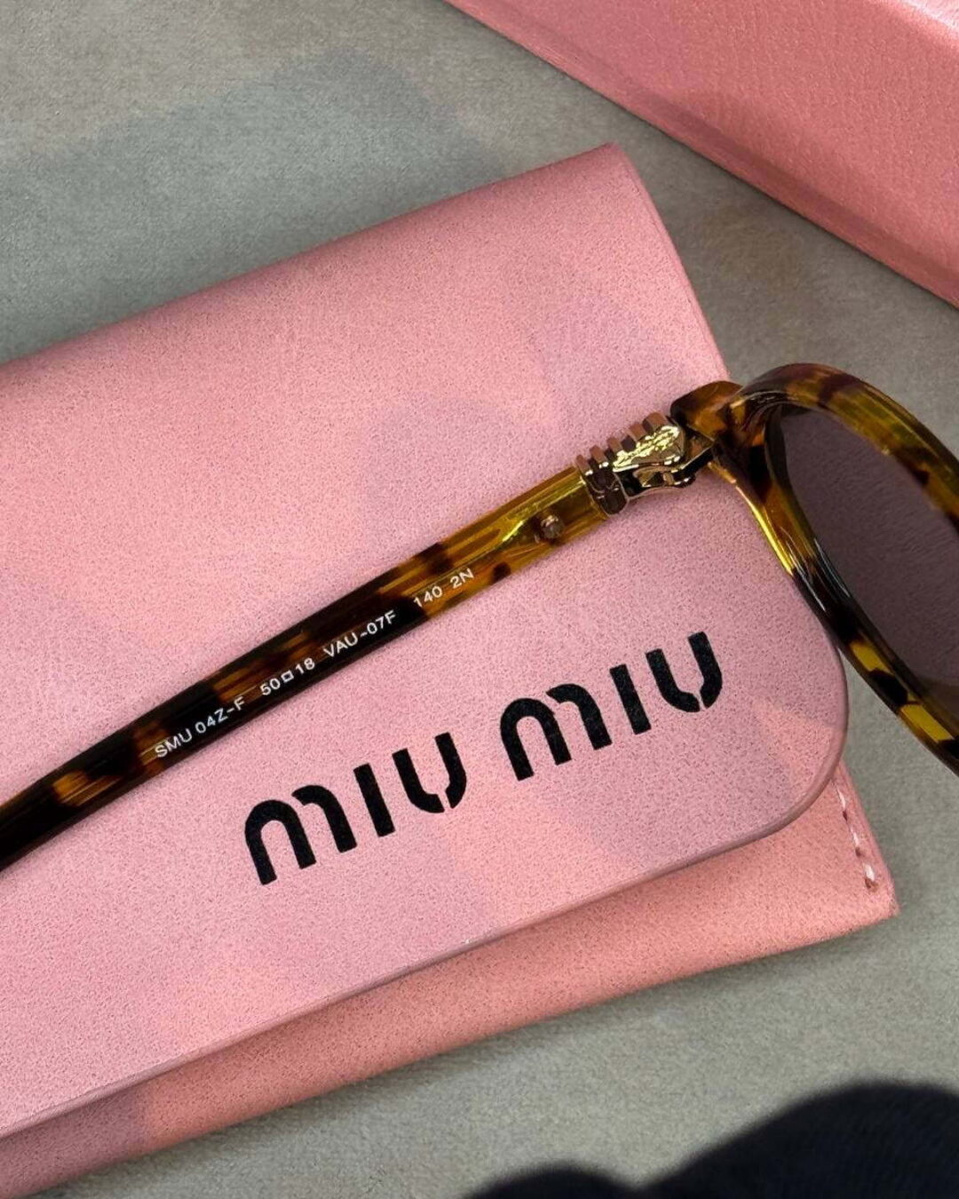 Очки Miu Miu — изображение 4
