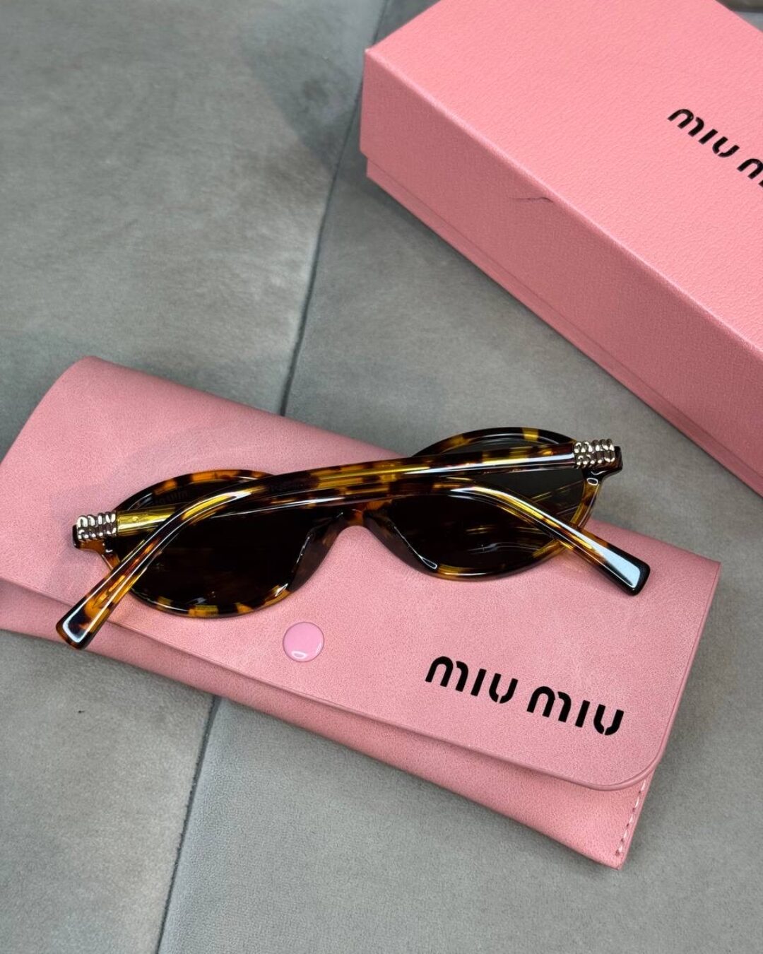 Очки Miu Miu — изображение 8