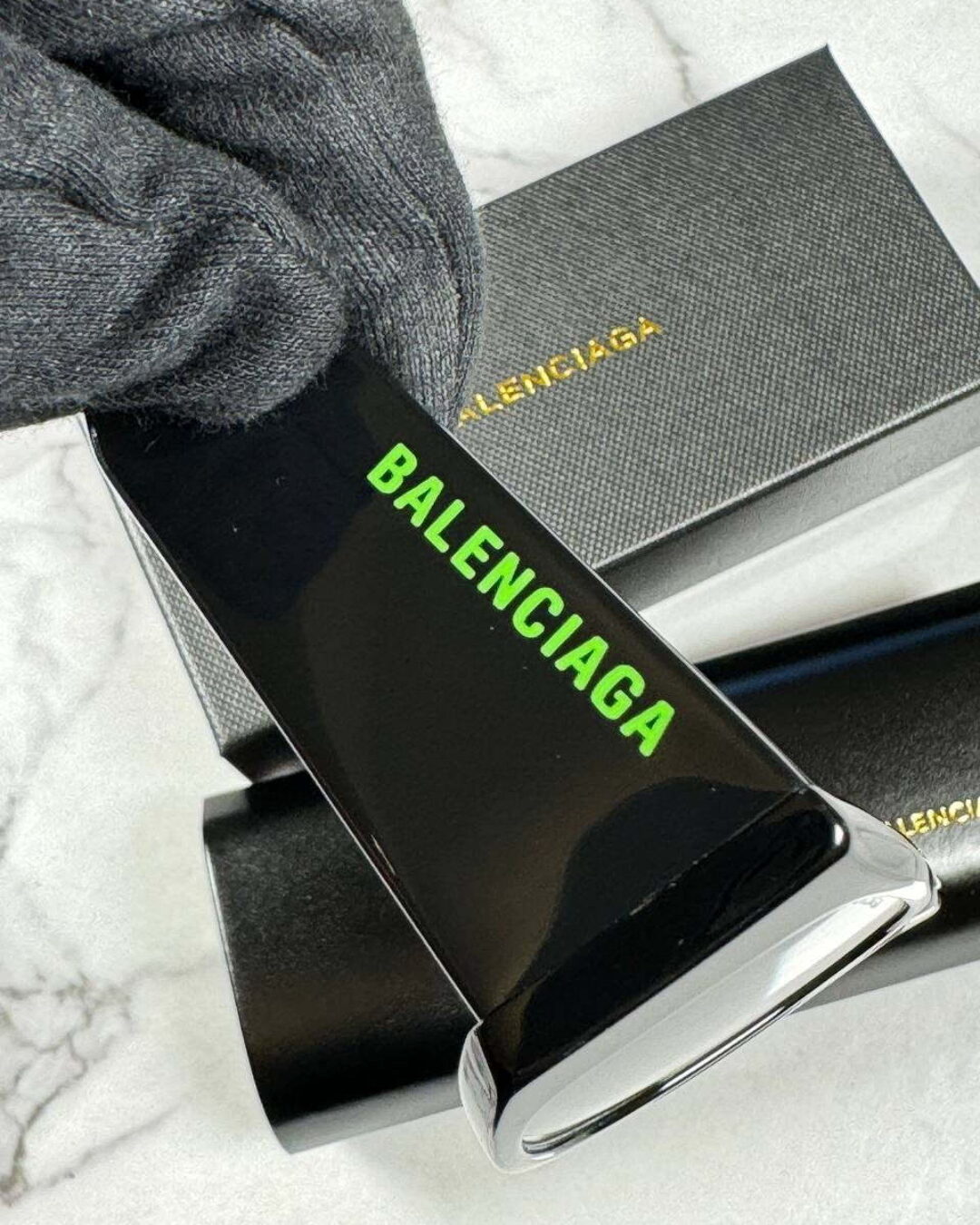 Очки Balenciaga — изображение 3