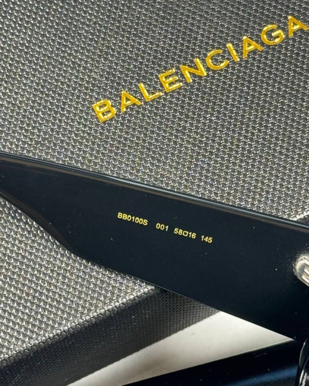 Очки Balenciaga — изображение 9