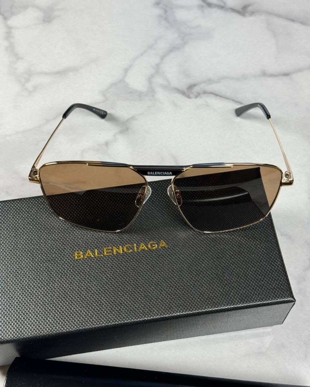 Очки Balenciaga — изображение 3