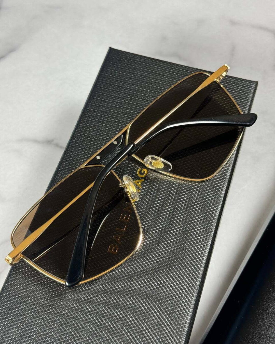 Очки Balenciaga — изображение 6