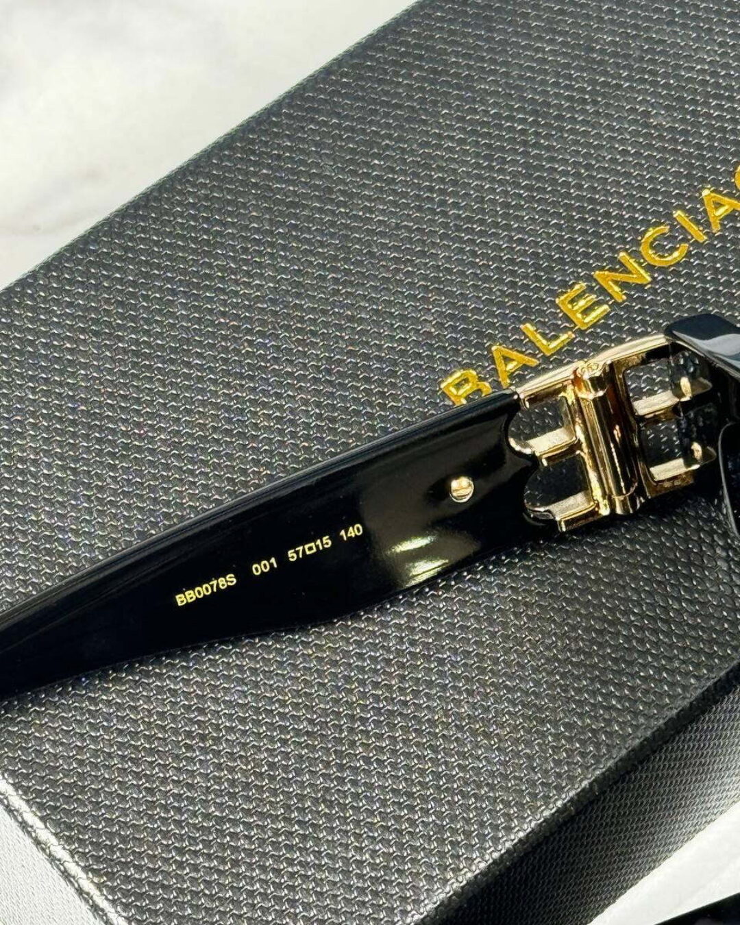 Очки Balenciaga — изображение 6