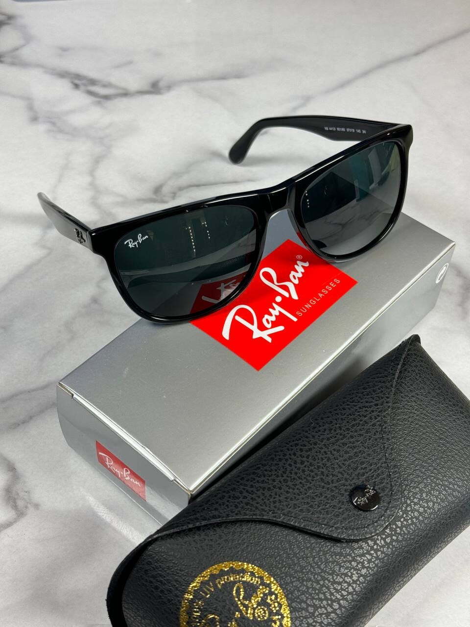 Очки Ray Ban