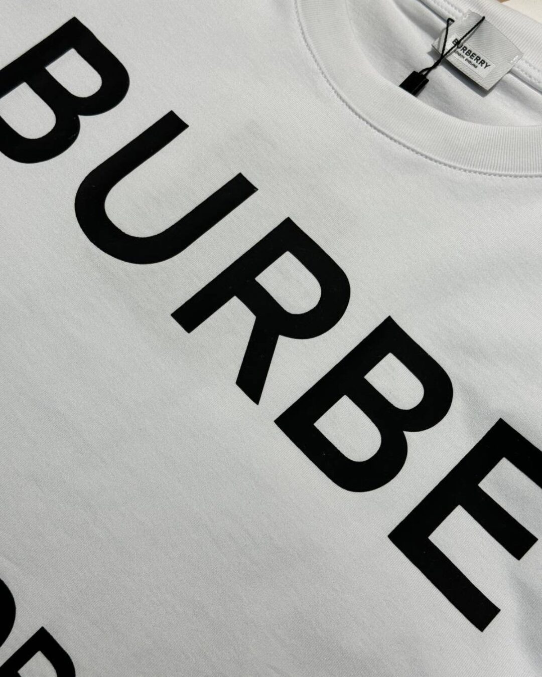 Футболка Burberry — изображение 5