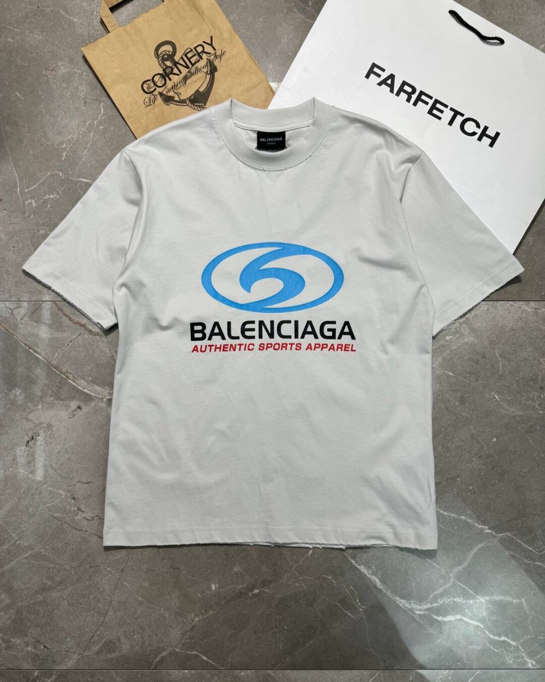 Футболка Balenciaga — изображение 3