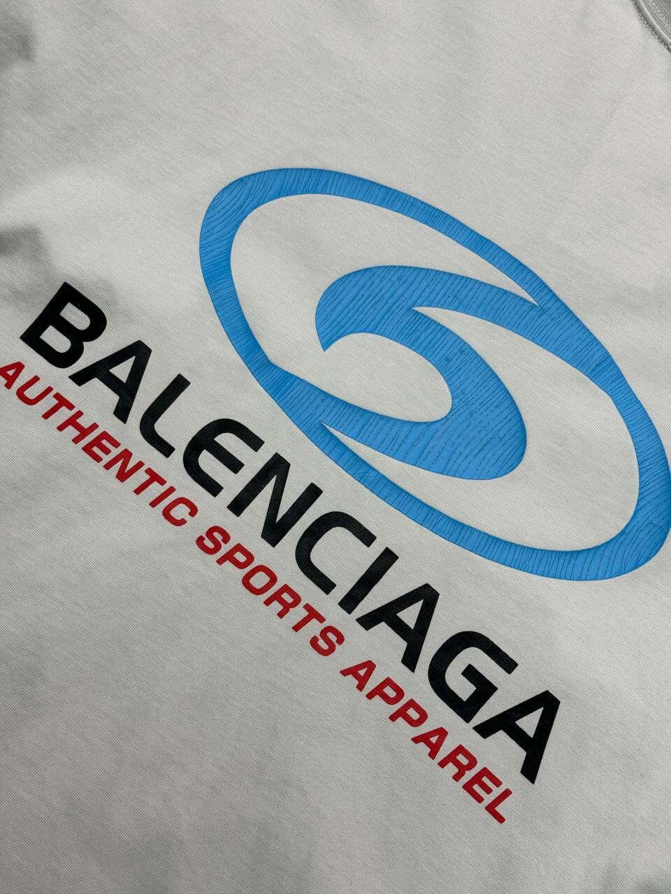 Футболка Balenciaga — фото 6