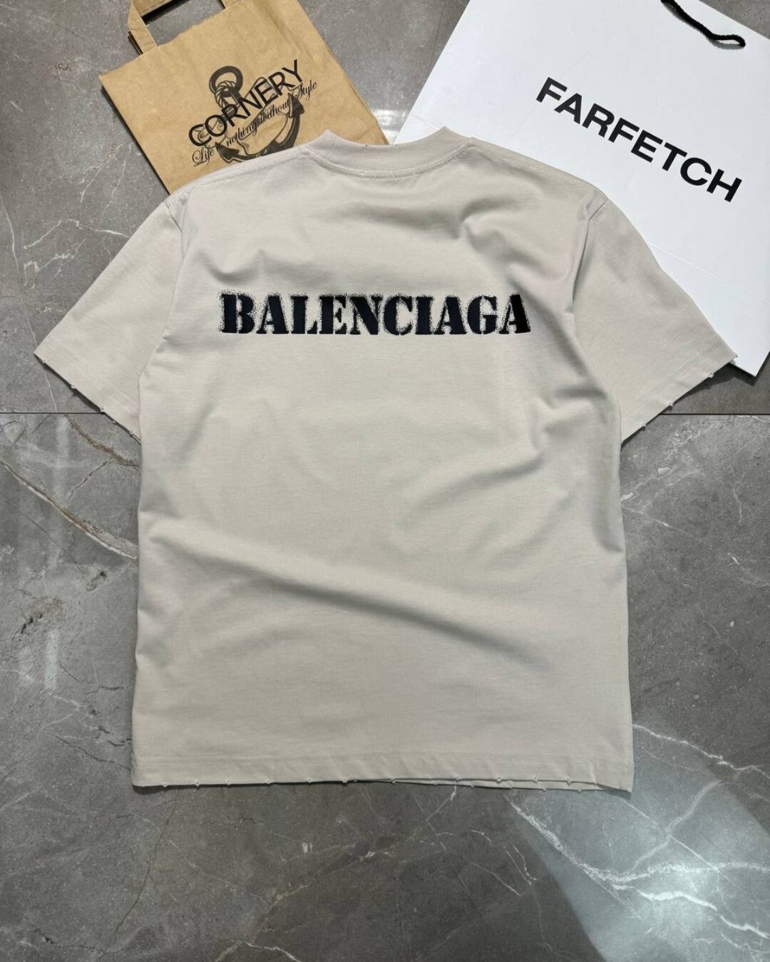Футболка Balenciaga — изображение 2