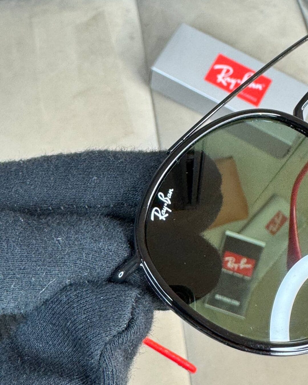 Очки Ray Ban x Ferrari — изображение 2
