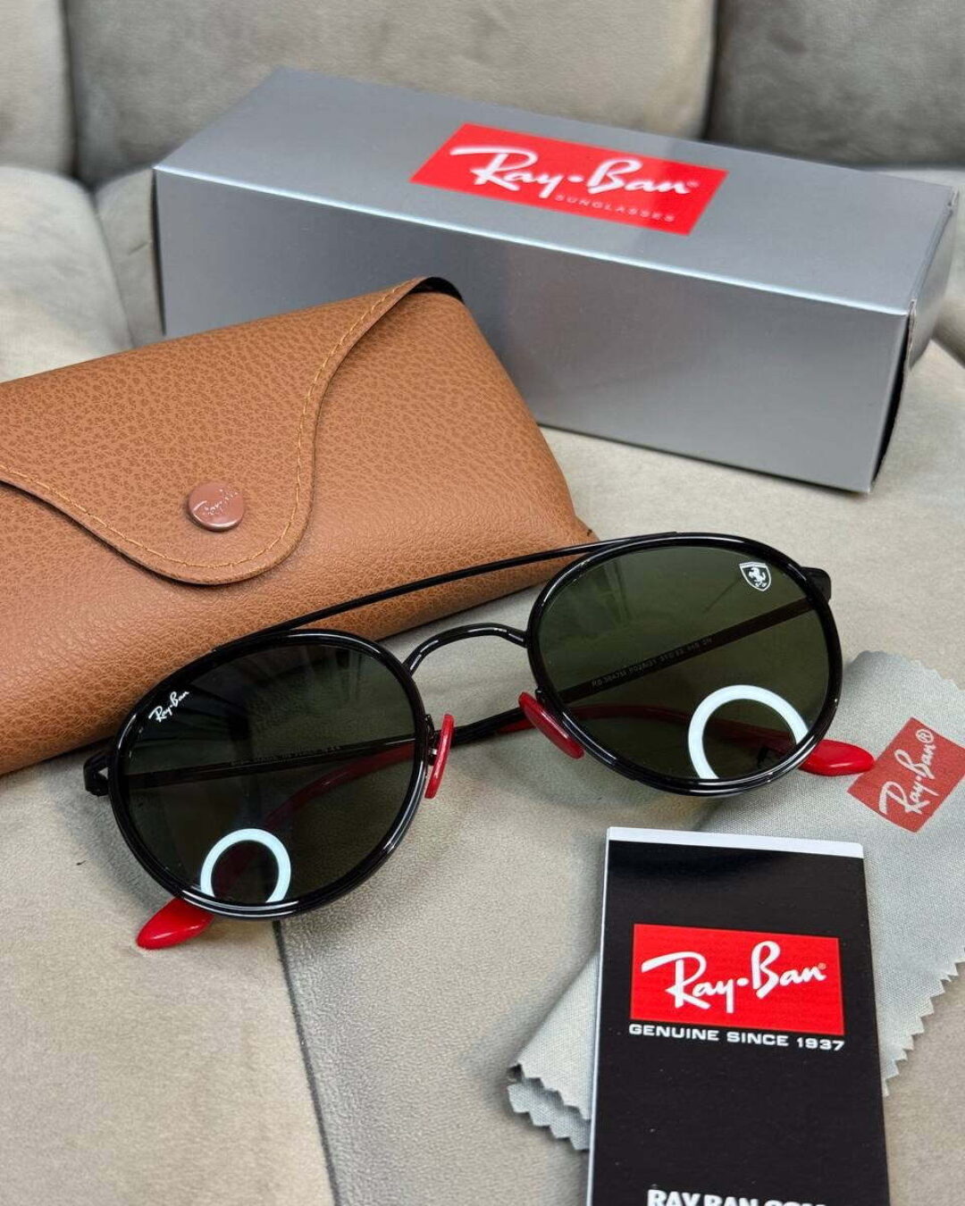 Очки Ray Ban x Ferrari — изображение 9