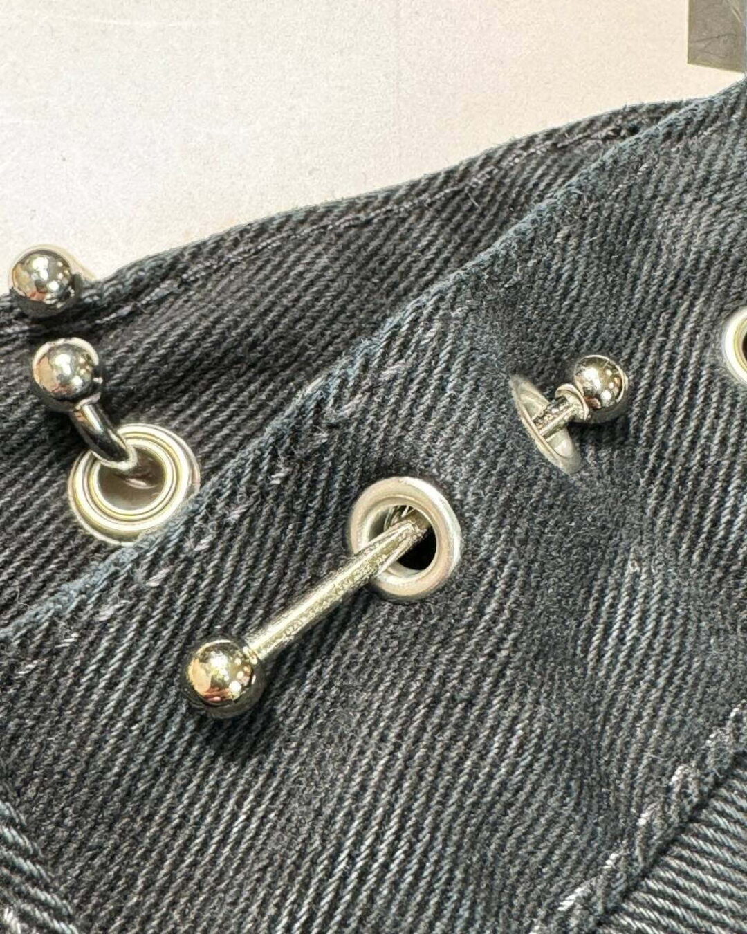 Джинсы Balenciaga — изображение 7