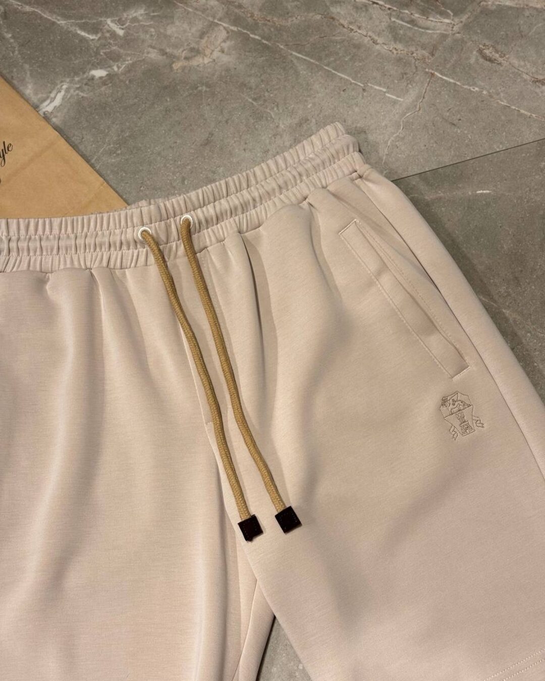 Шорты Brunello Cucinelli — изображение 3