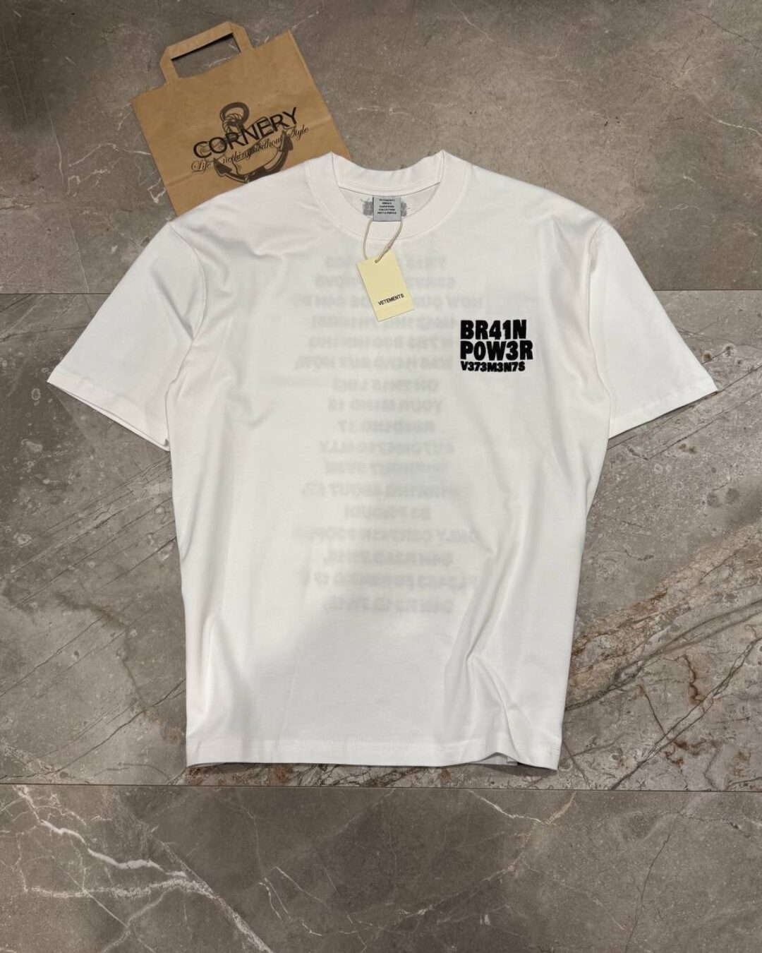 Футболка Vetements