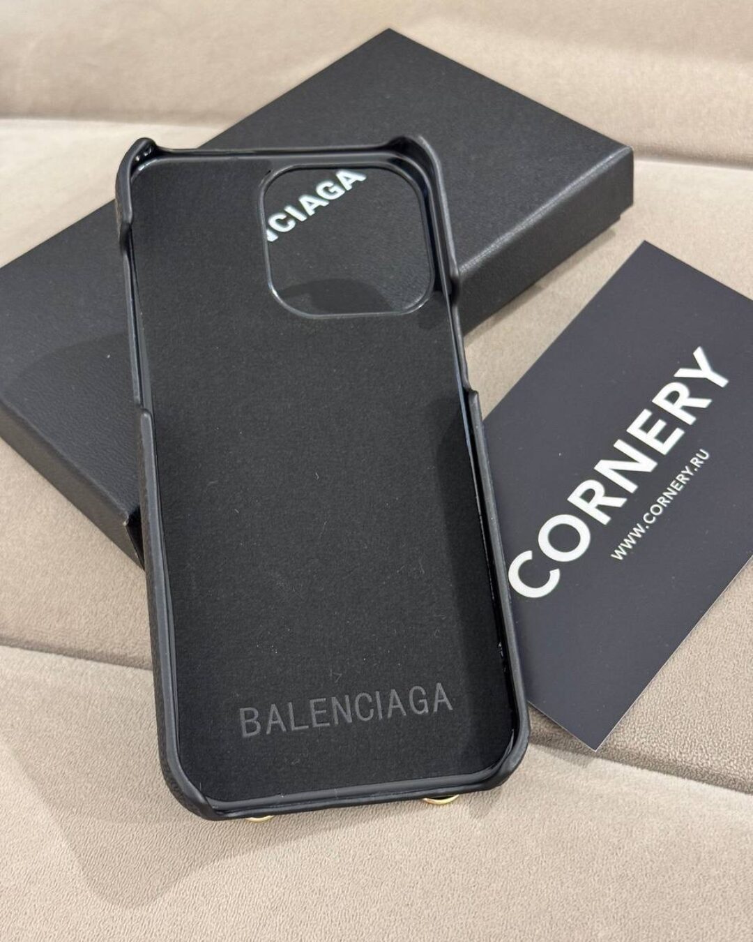 Чехол Balenciaga (IPhone 15 Pro Max) — изображение 6