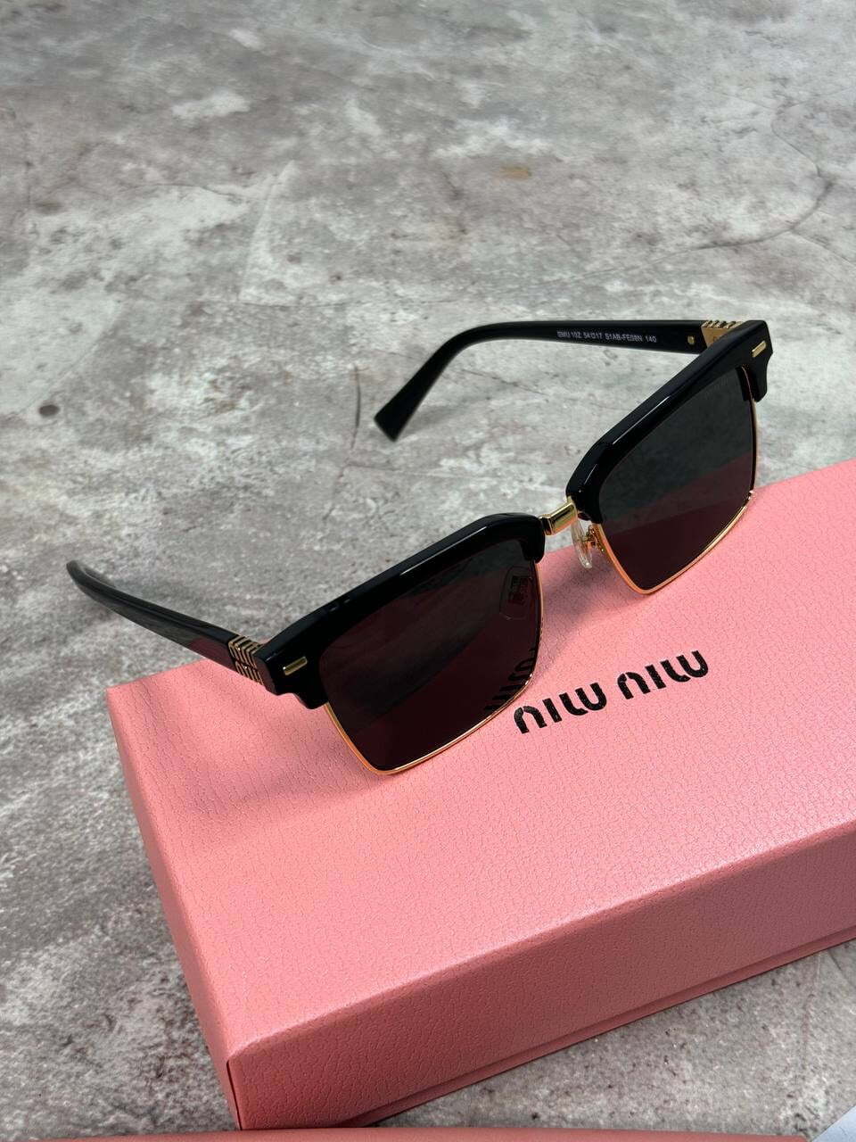 Очки Miu Miu