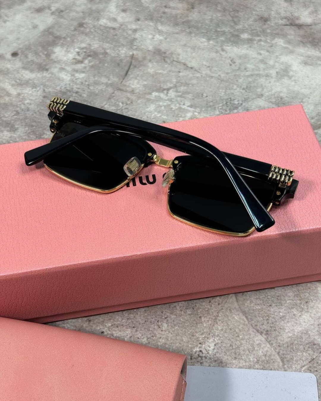 Очки Miu Miu — изображение 9