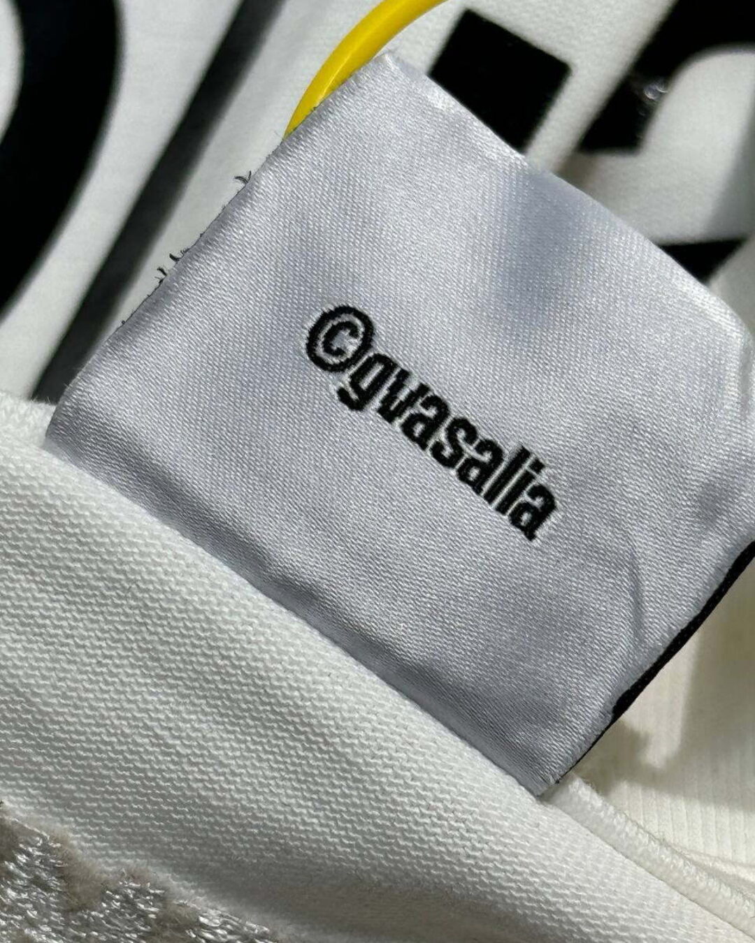 Футболка Vetements Logo — изображение 9