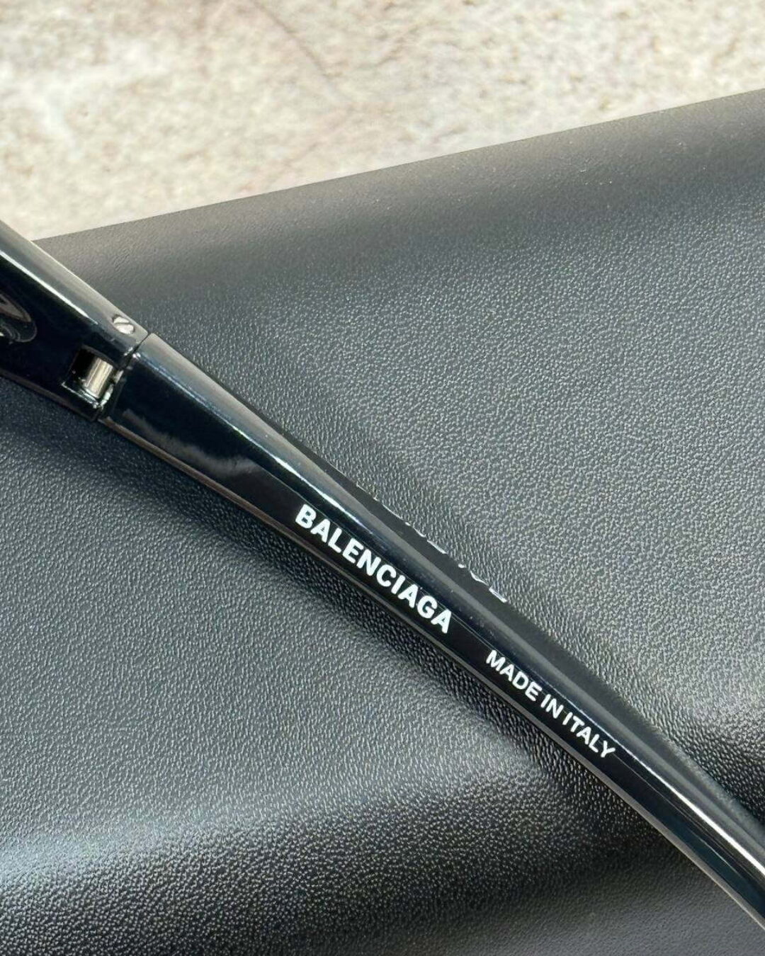 Очки Balenciaga — изображение 6