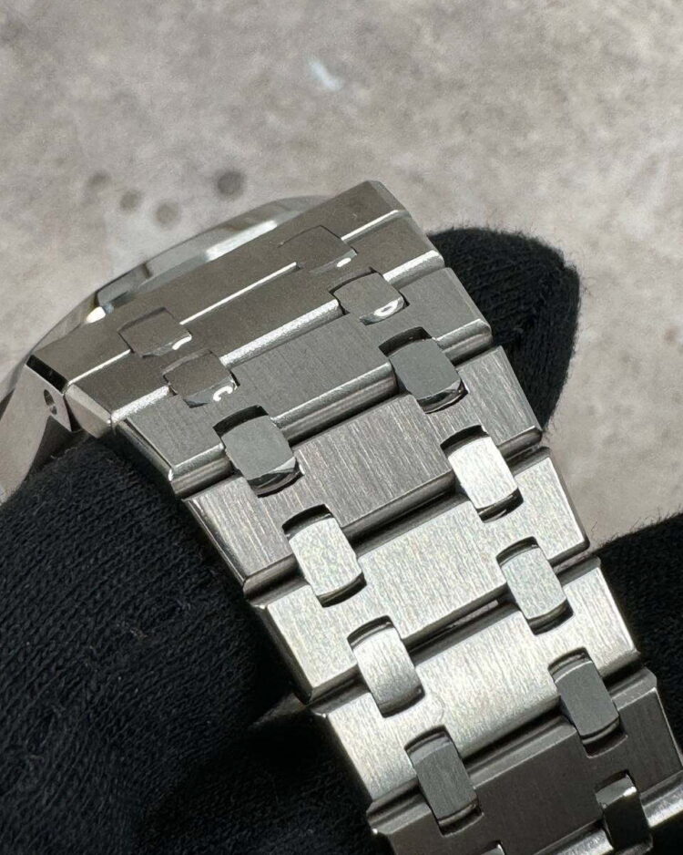 Часы Audemars Piguet Royal Oak — фото 8