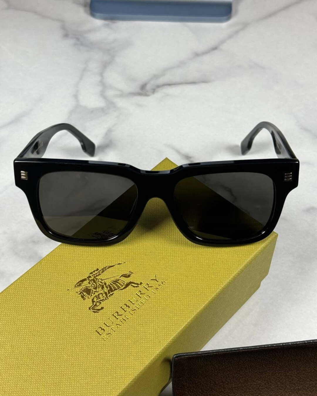 Очки Burberry — изображение 3