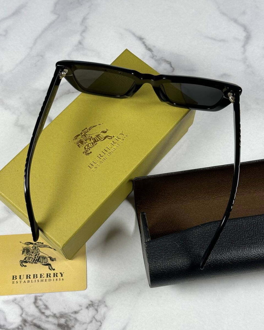 Очки Burberry — изображение 2