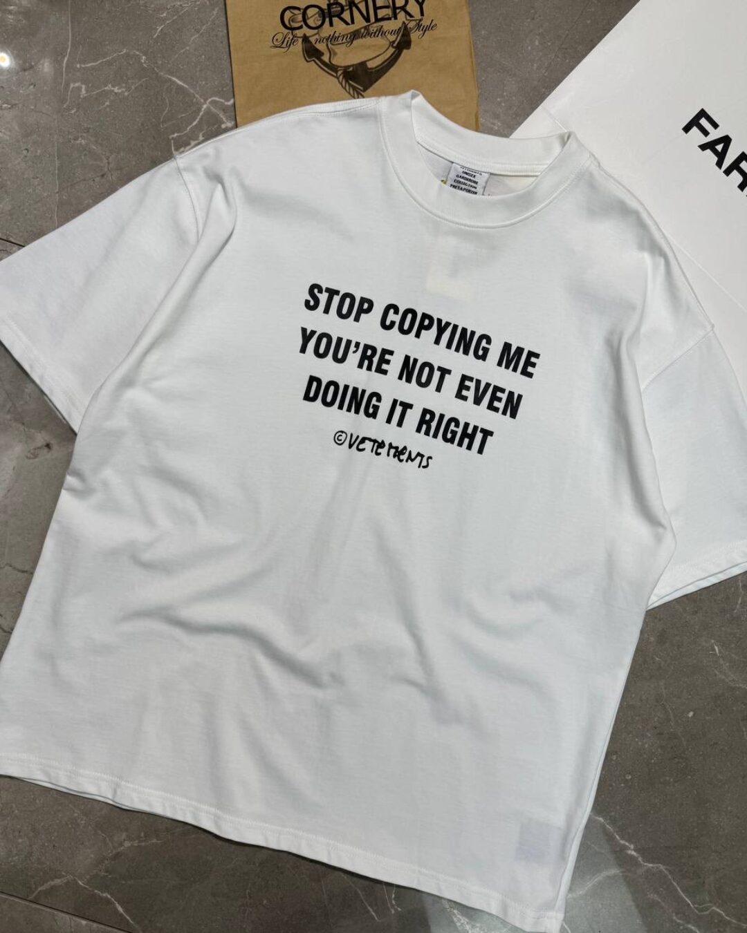 Футболка Vetements Stop Copying Me — изображение 5