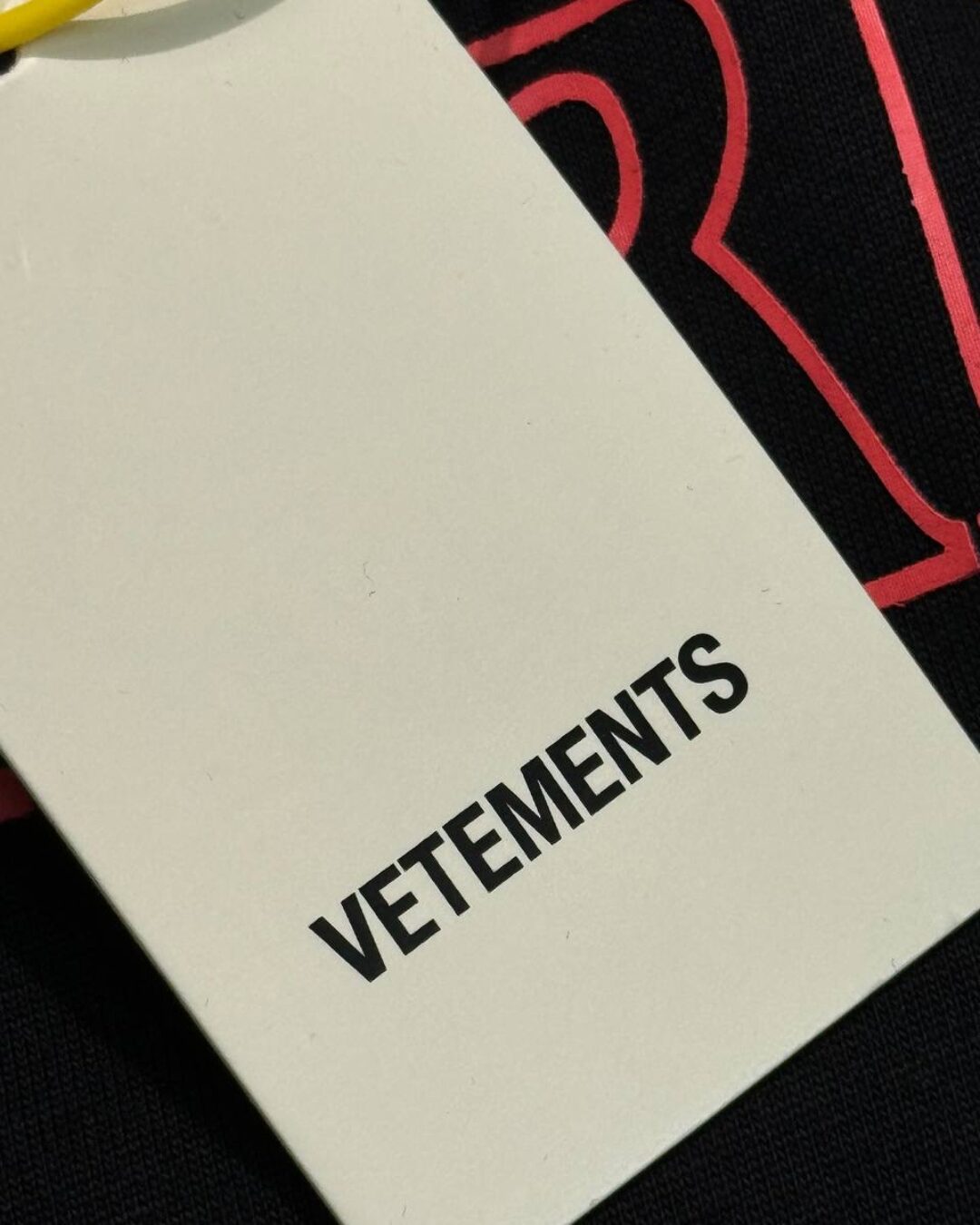 Футболка Vetements Stranger Things — изображение 8