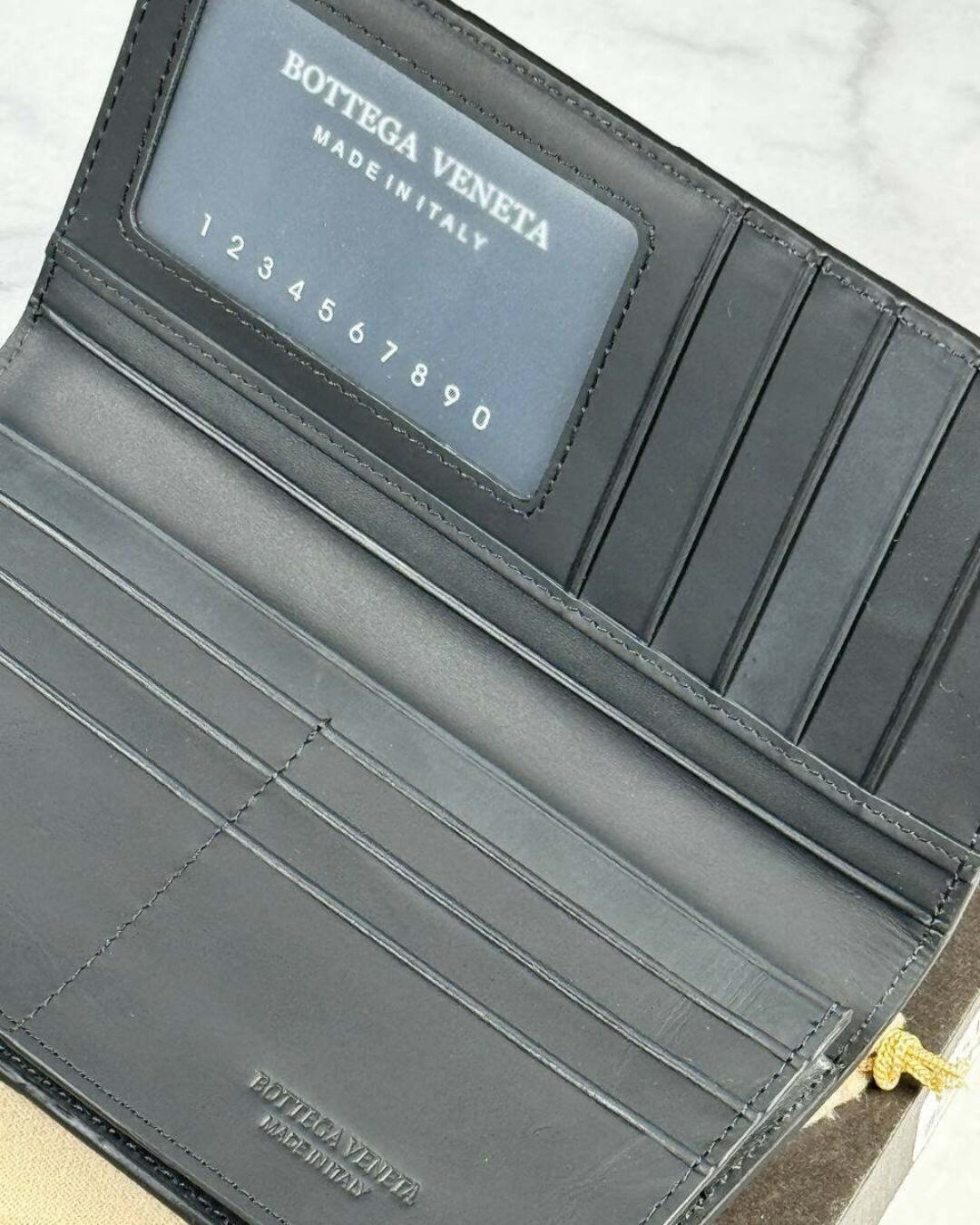 Кошелёк Bottega Veneta — изображение 3