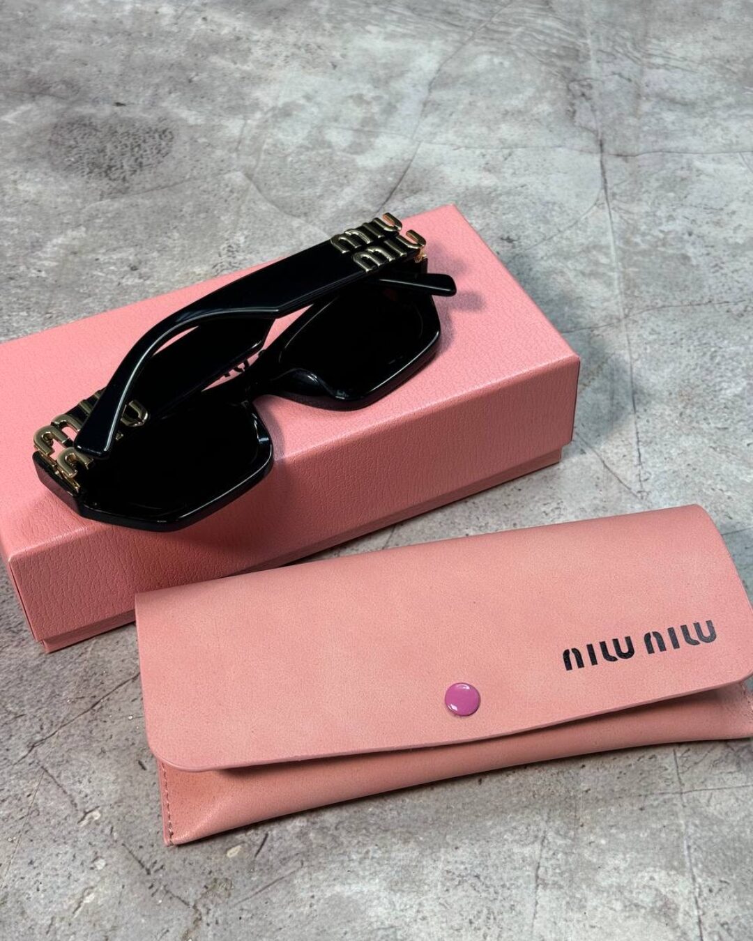 Очки Miu Miu — изображение 10