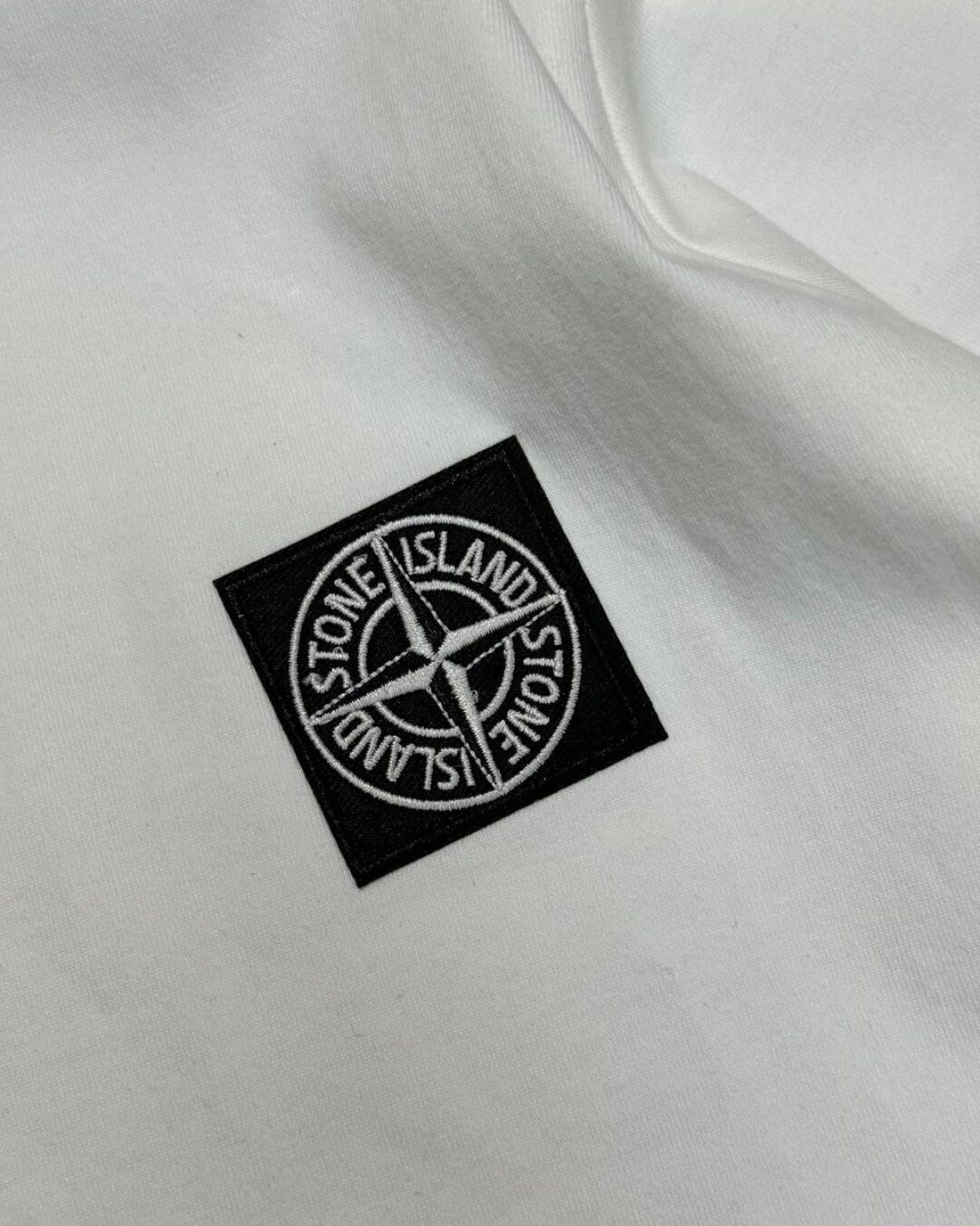 Футболка Stone Island — изображение 4