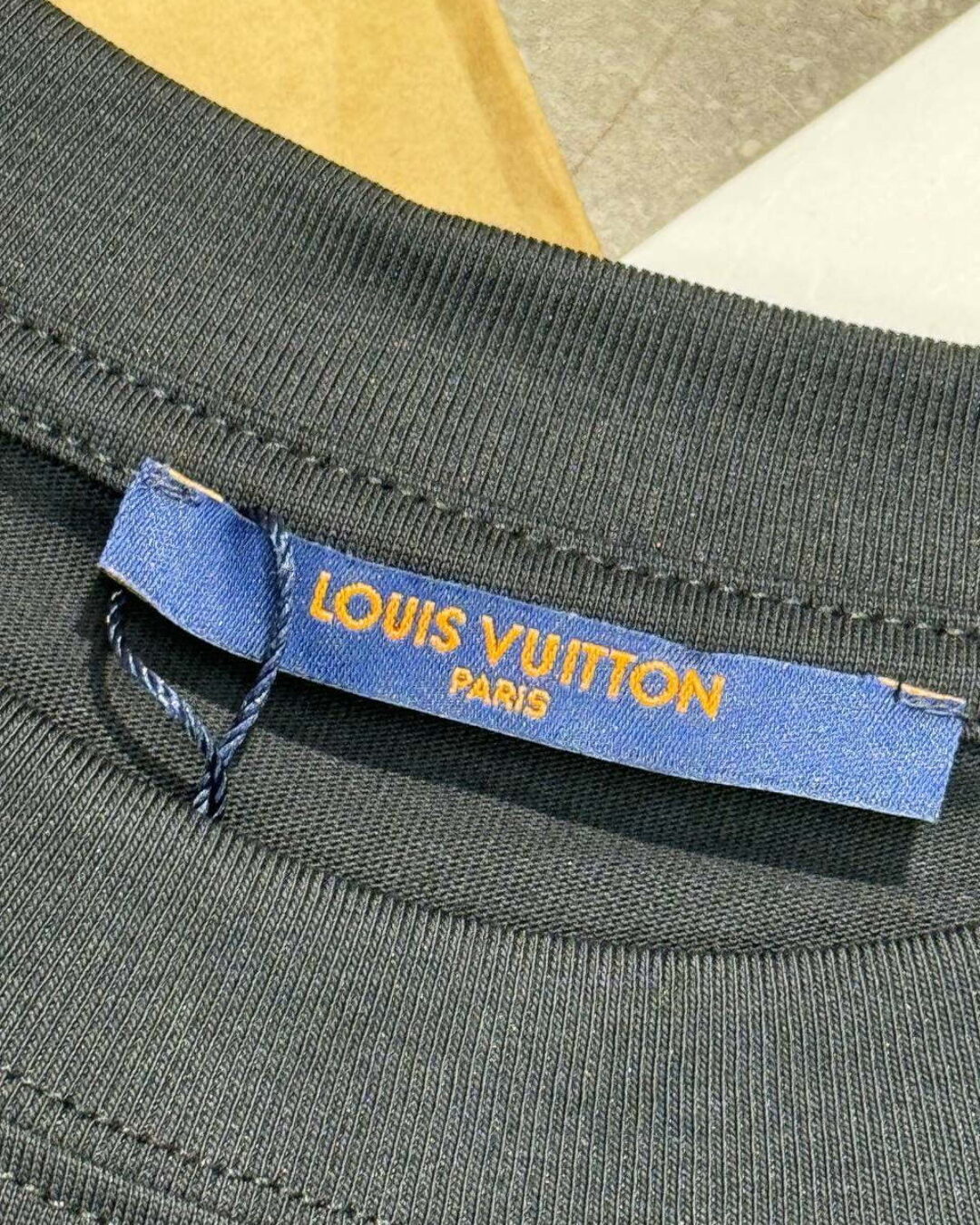 Футболка Louis Vuitton — изображение 5