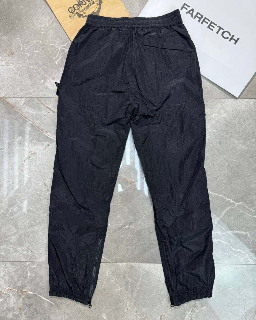 Спортивные штаны Stone island — изображение 2