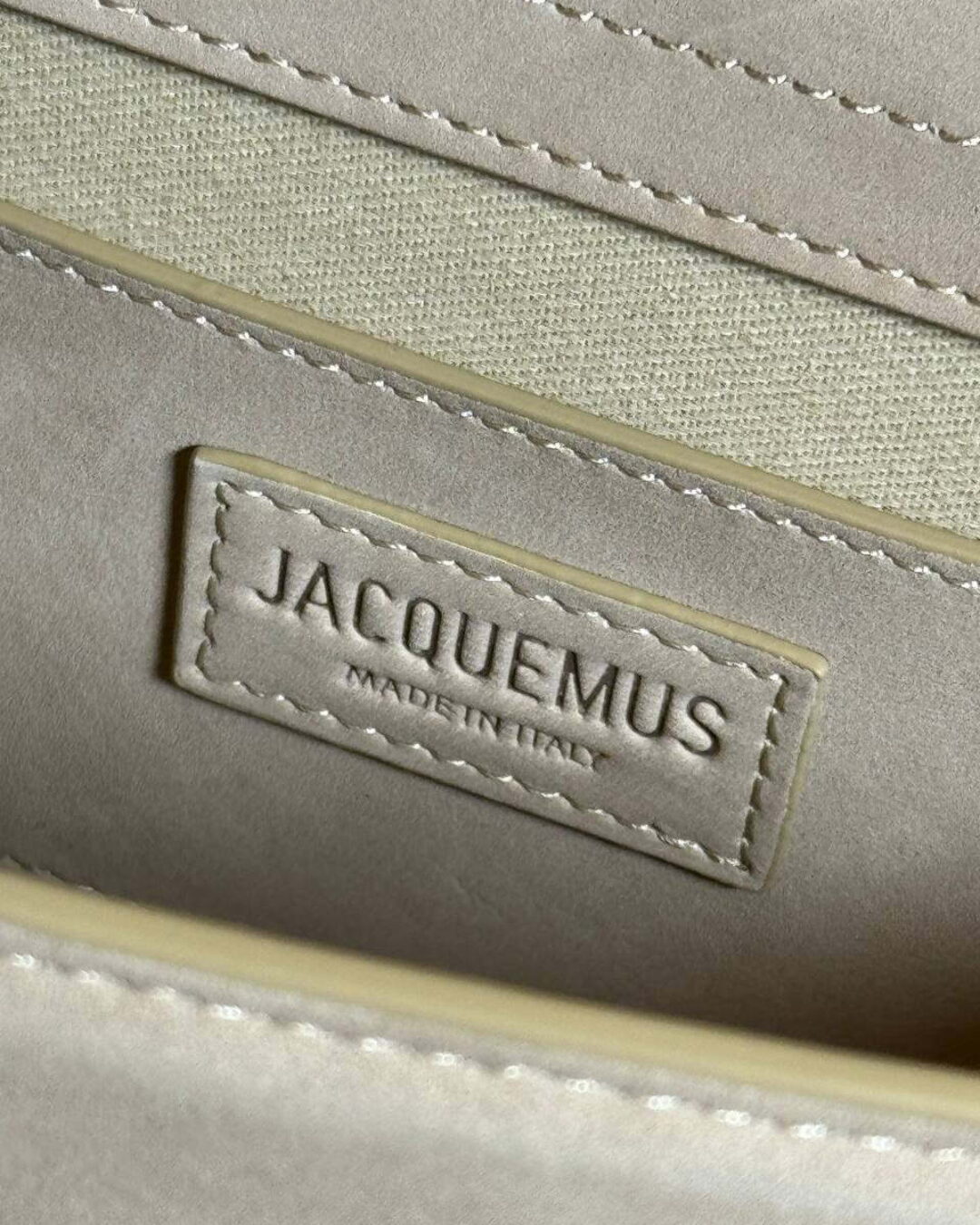 Сумка Jacquemus Le Chiquito Long — изображение 10