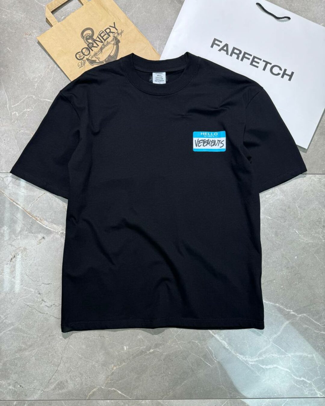 Футболка Vetements