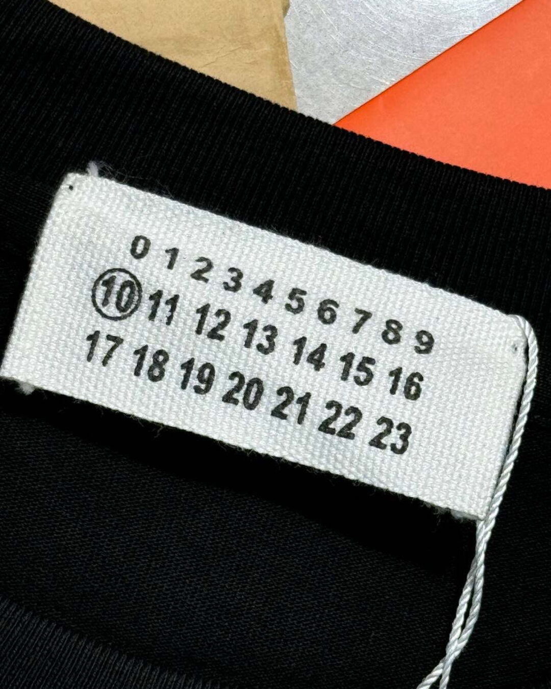 Футболка Maison Margiela — изображение 9