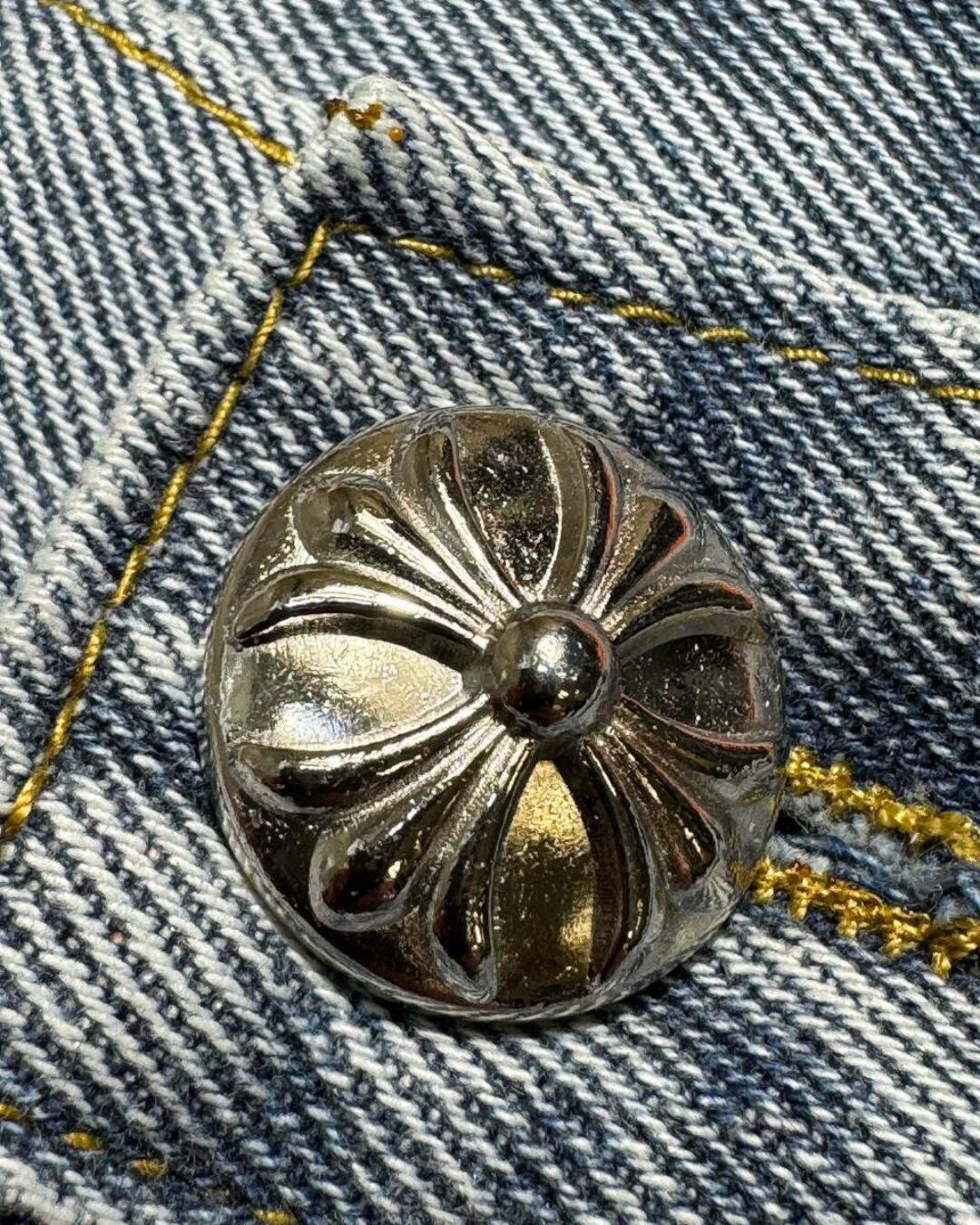 Джинсы Chrome Hearts — изображение 6